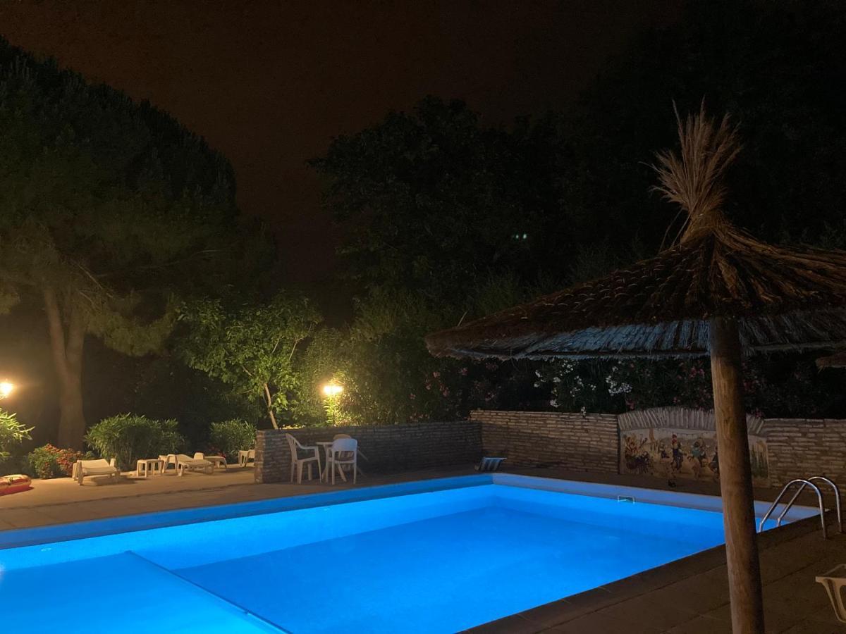 Mas De La Riviere Villa Villelongue-de-la-Salanque Exterior photo